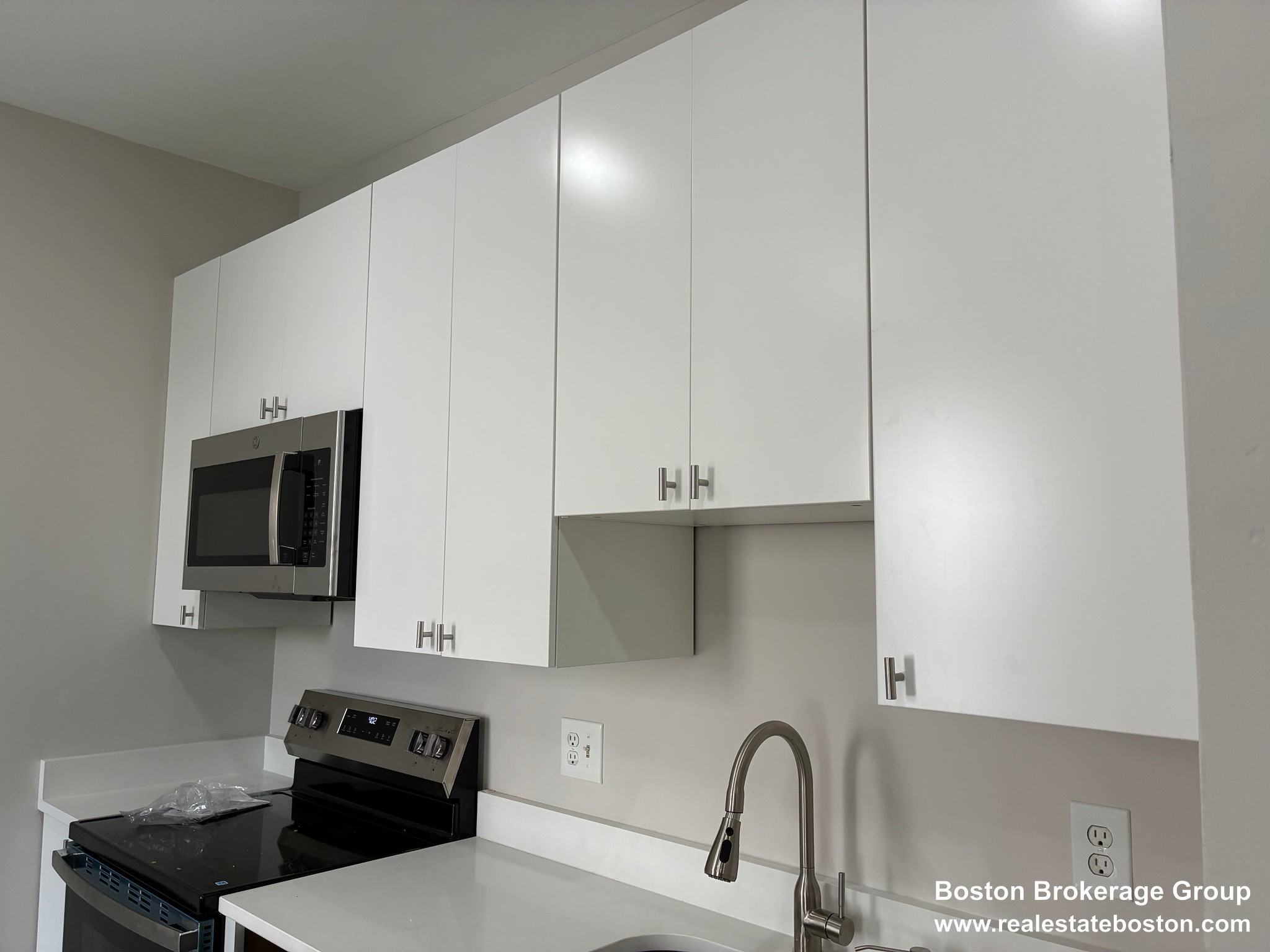9 Ruggles St. - Roxbury