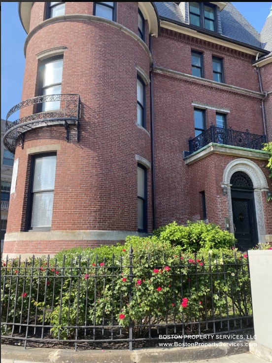 497 Commonwealth Ave. - Fenway