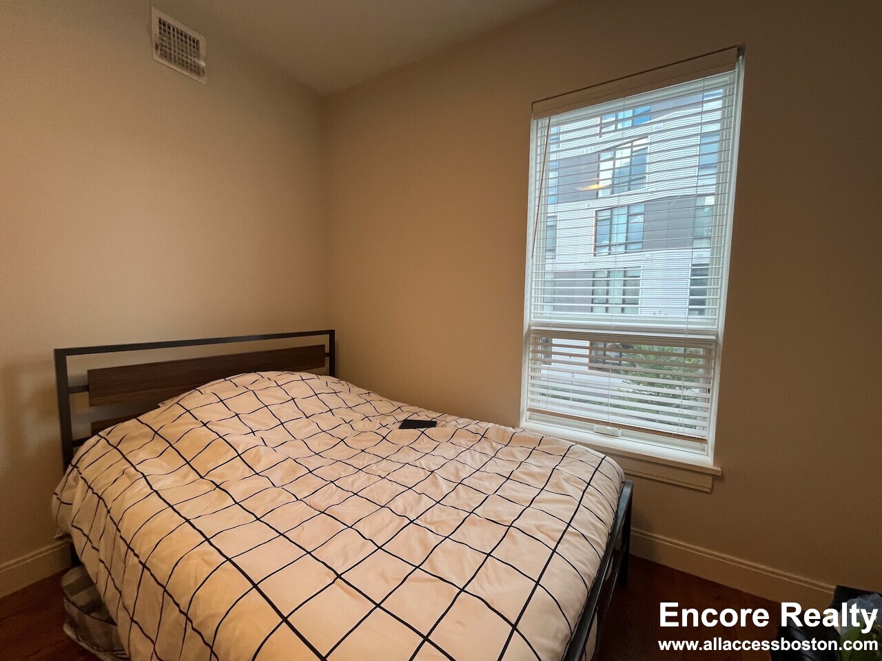 1 Everett St. - Allston