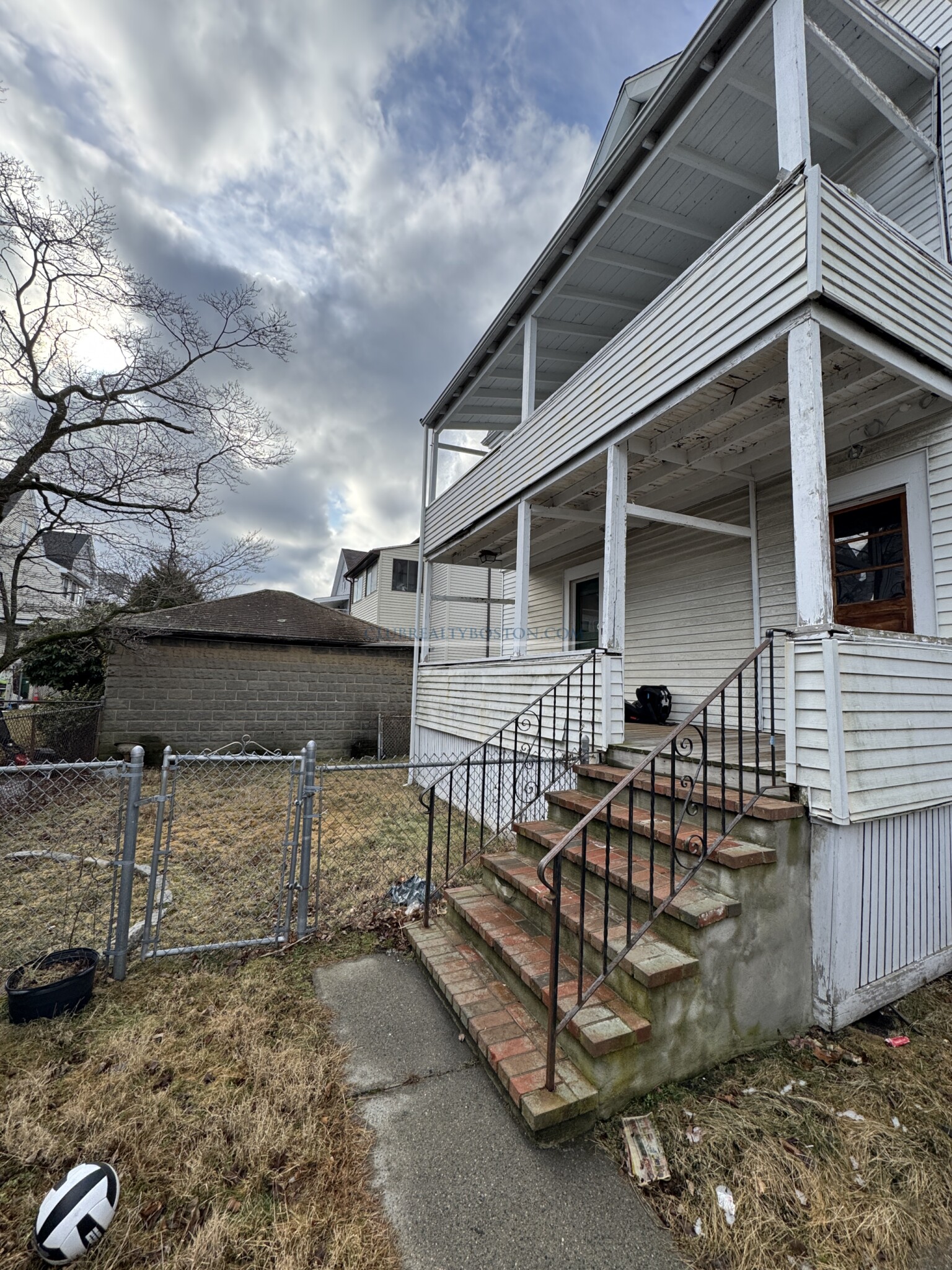 77 Pinkert St. - Medford