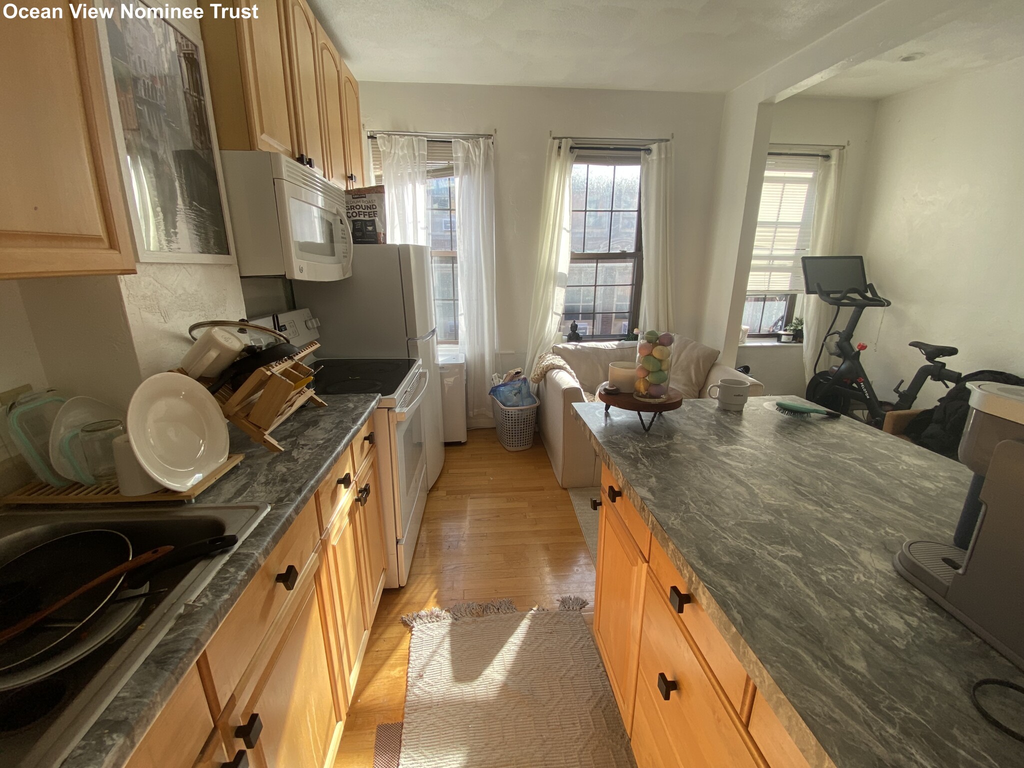 9 Charter St. - North End
