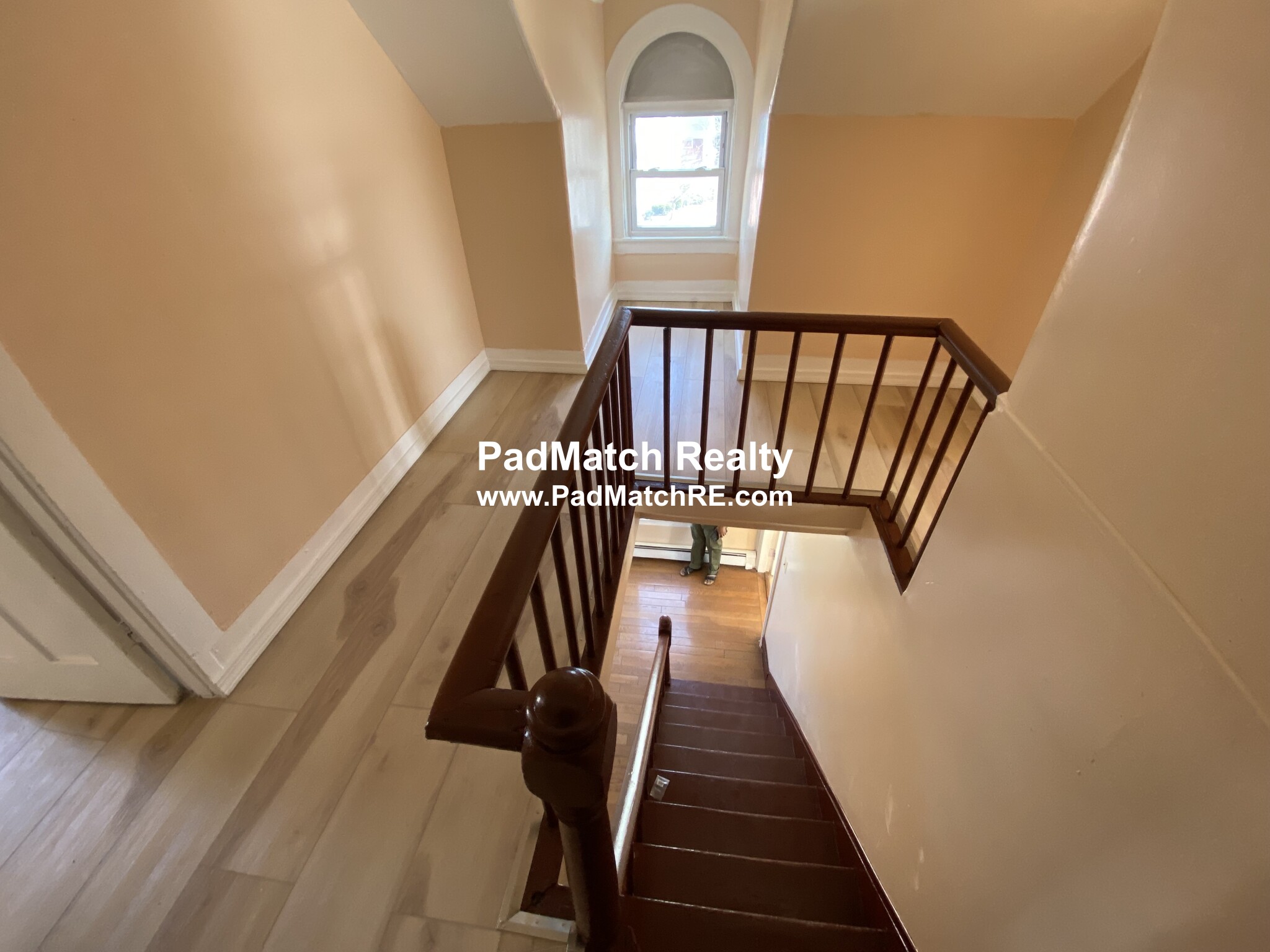 1073 River St. - Hyde Park