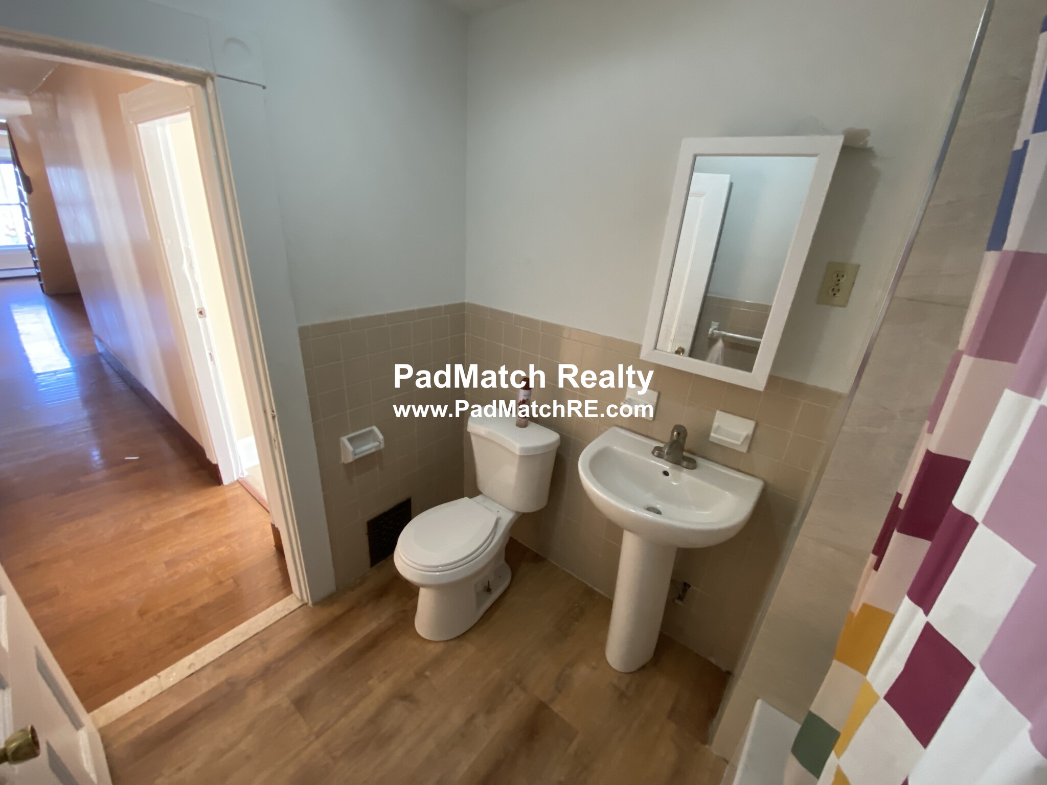 1073 River St. - Hyde Park