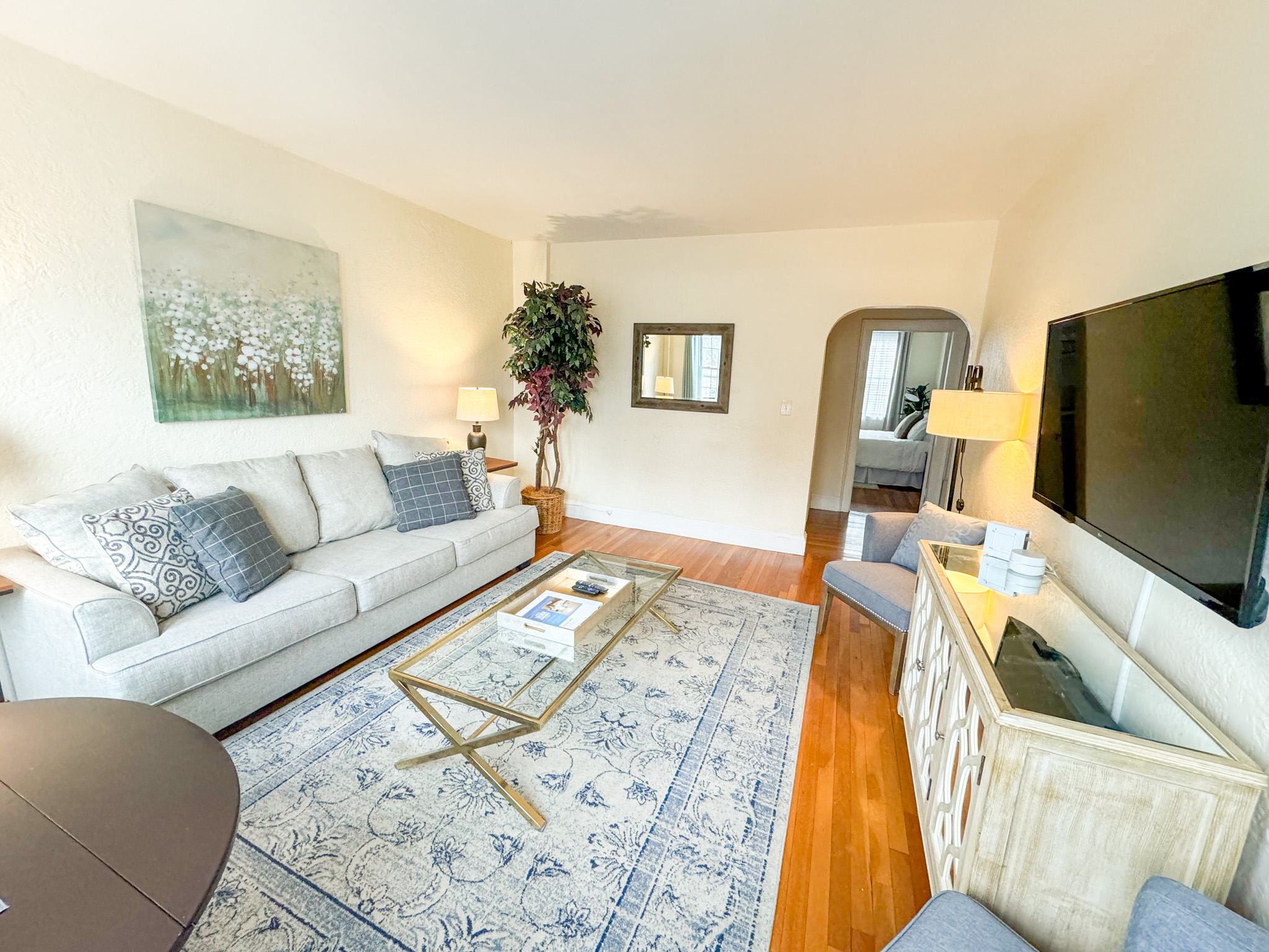 90 Kilsyth Rd. - Brighton