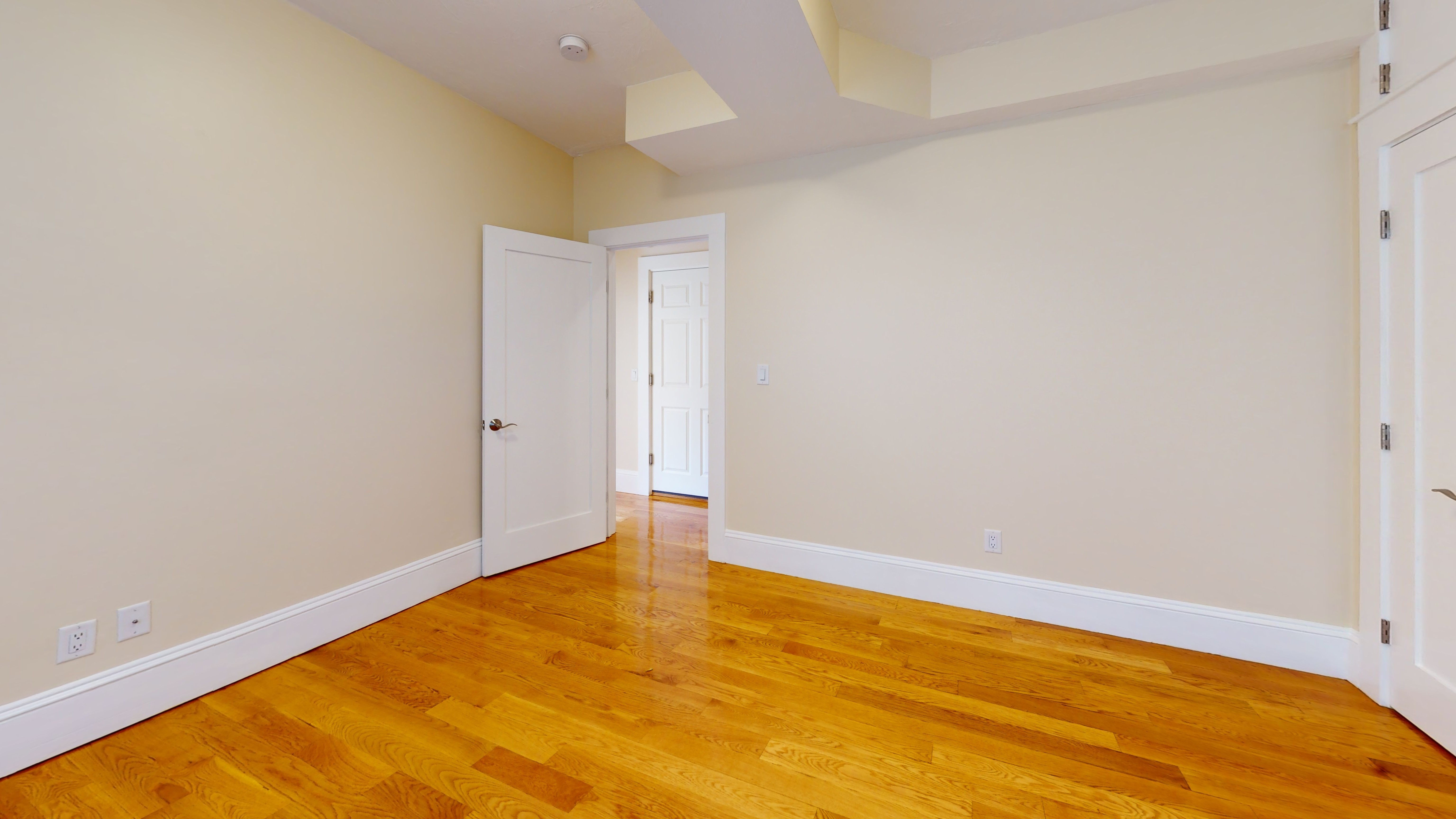 8 Dewey - Dorchester