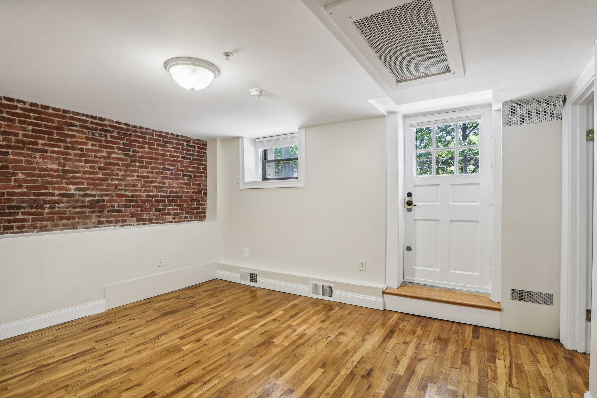1470 Beacon St. - Coolidge Corner