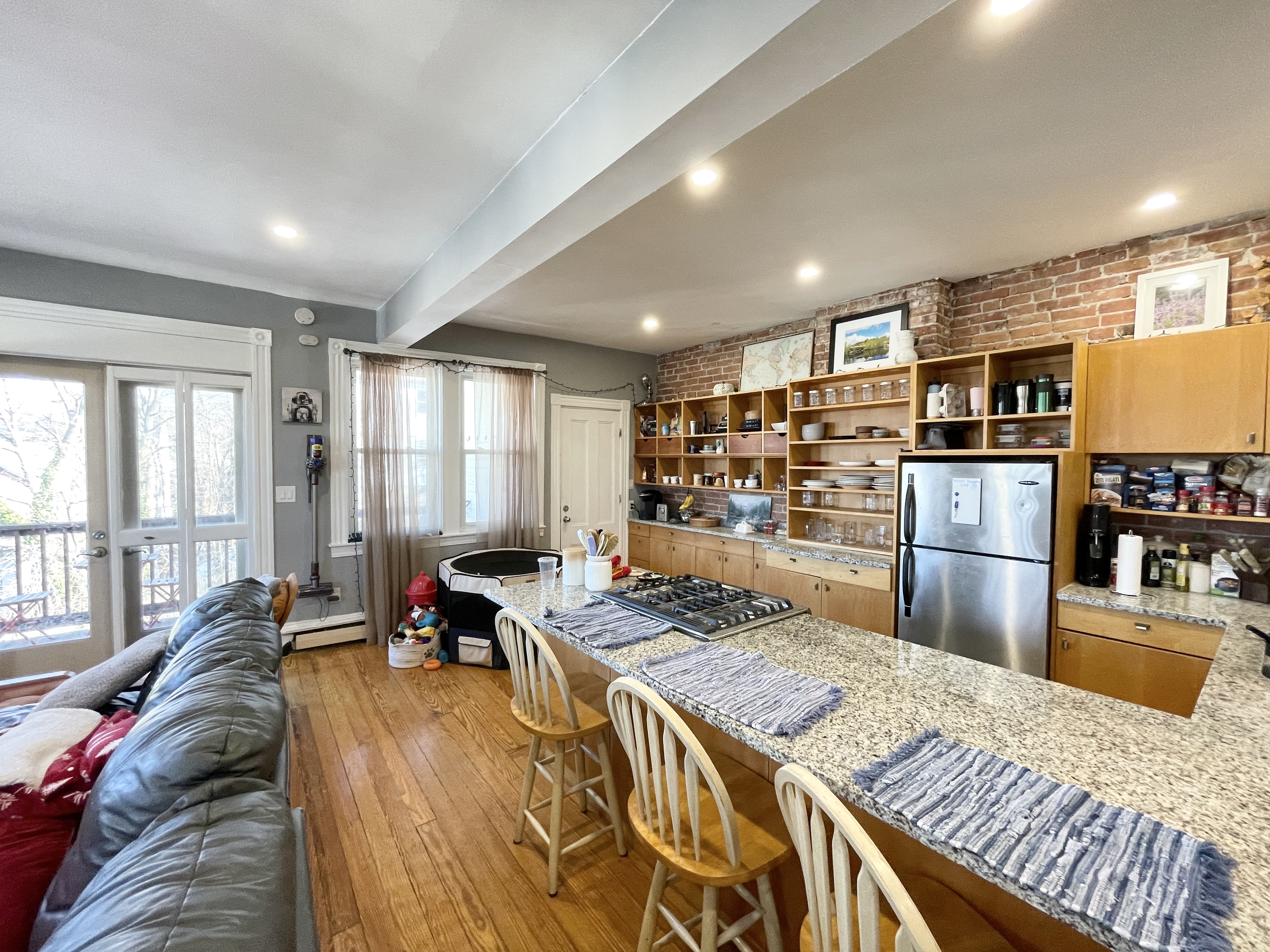 18 Sunset St. - Mission Hill