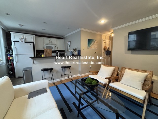 41 Grove - Beacon Hill
