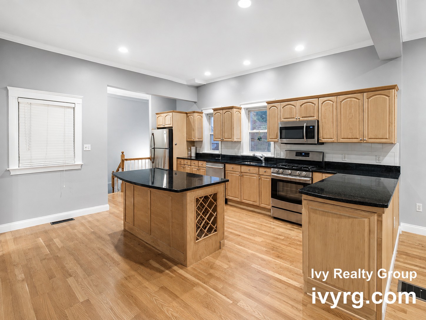 86 Mount Vernon - East Somerville