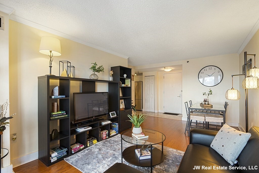15 North beacon St. - Allston