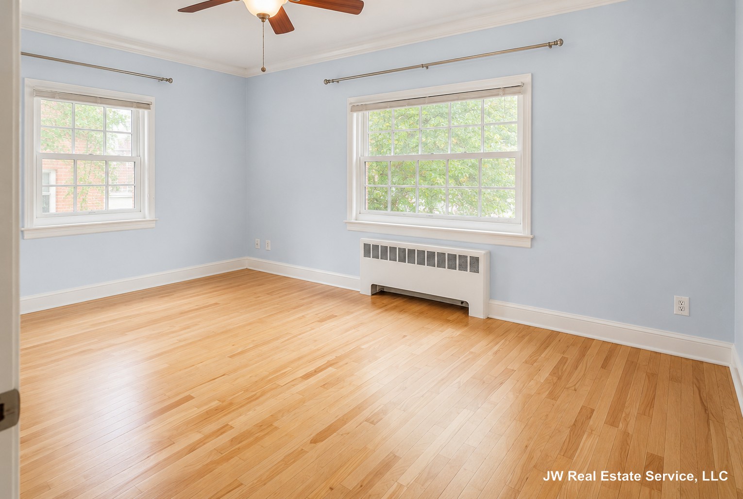 652 Washington St. - Washington Square